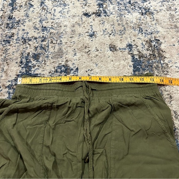 Abercrombie & Fitch Green Paper Bag Wide Leg Sweatpants Size Medium - Picture 8 of 10